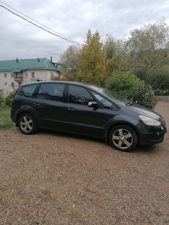 Ford S-MAX: фото владельца