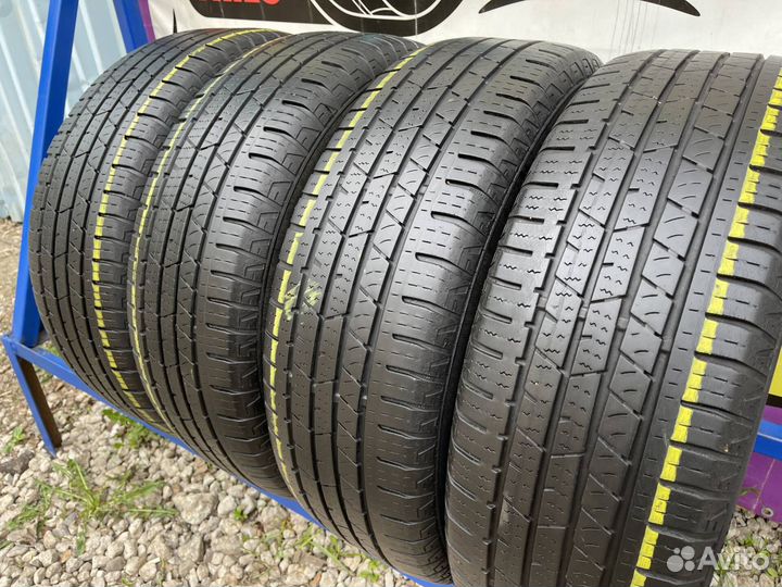 Continental ContiCrossContact LX 215/65 R16
