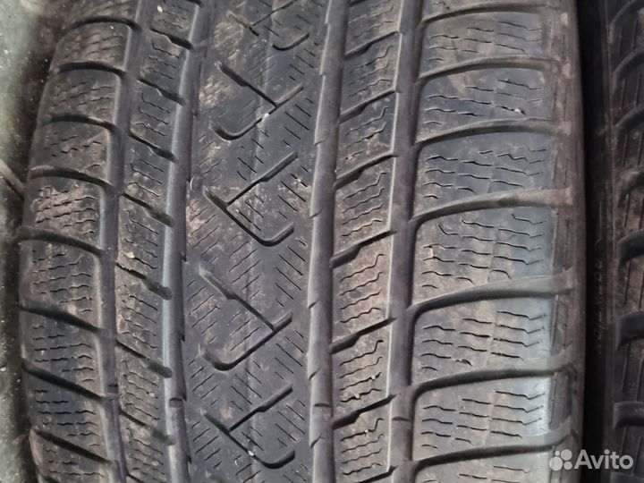 Pirelli Scorpion 275/40 R21 и 315/35 R21 107V