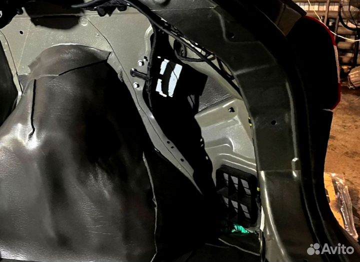 Шумоизоляция комплексная эконом (внедорожник)