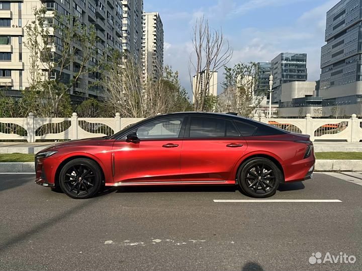 Hongqi H6 2.0 AT, 2023, 13 000 км