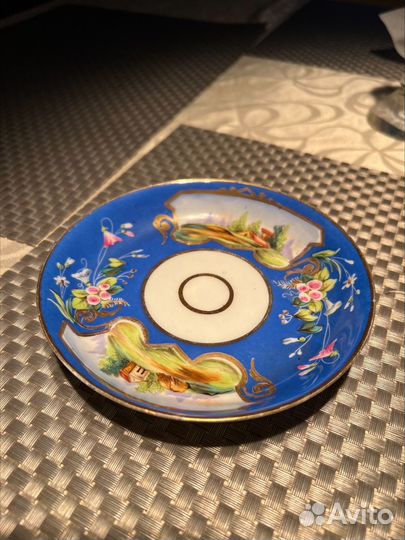 Антикварный чайный сервиз