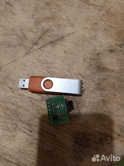 Продаю флешку
