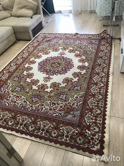 Ковры и паласы бу 2.80 на 2.05
