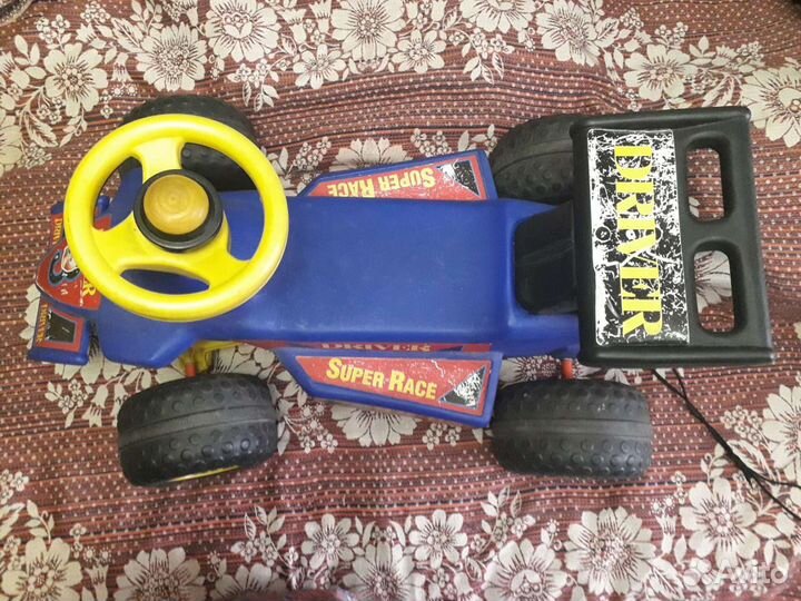 Детская машина каталка Б/У