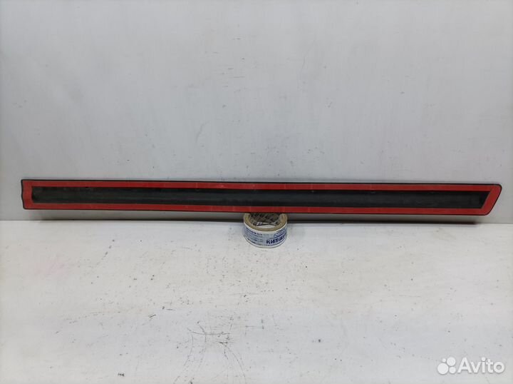 Накладка двери передняя левая Nissan X-Trail T30