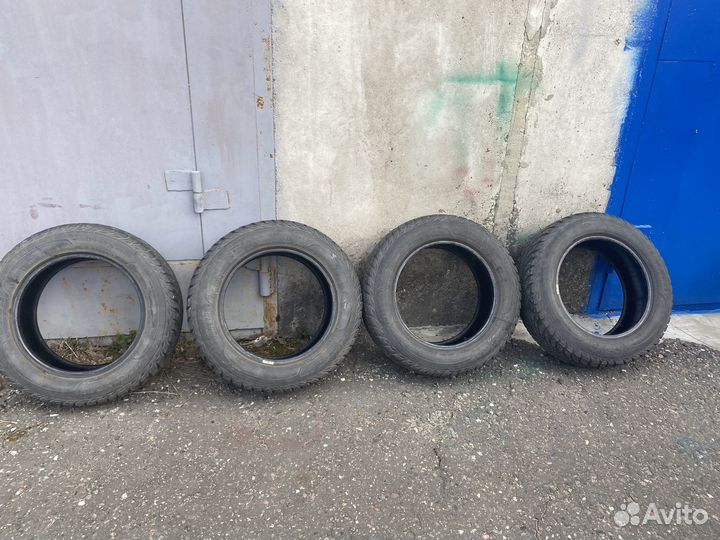 Sava Eskimo Stud 185/65 R15