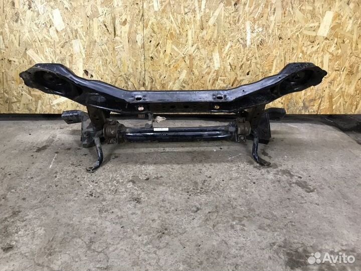 Подрамник задний Ford Focus 3 седан 1.6 2012