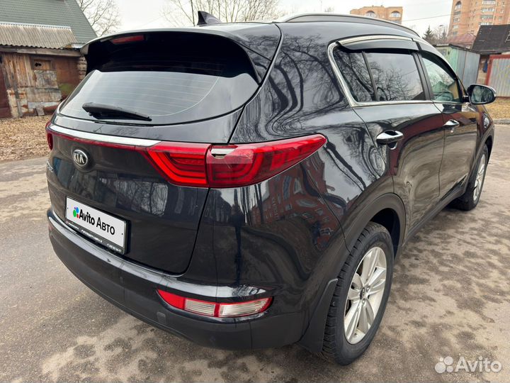 Kia Sportage 2.0 AT, 2018, битый, 65 000 км