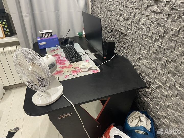 Игровой стол