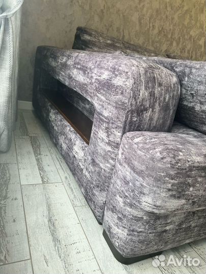 Большой угловой диван раскладной бу