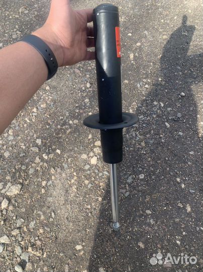 Амортизатор Audi a5 T8