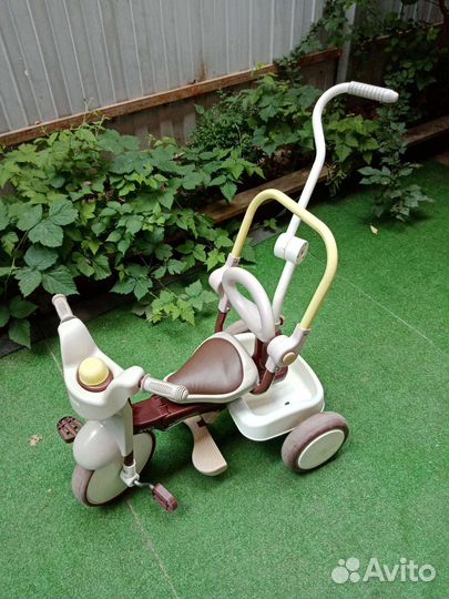 Велосипед трехколесный