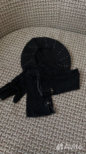 Комплект берет и перчатки