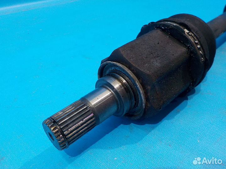 Привод колеса передний правый KIA Ceed (ED) 2007-2