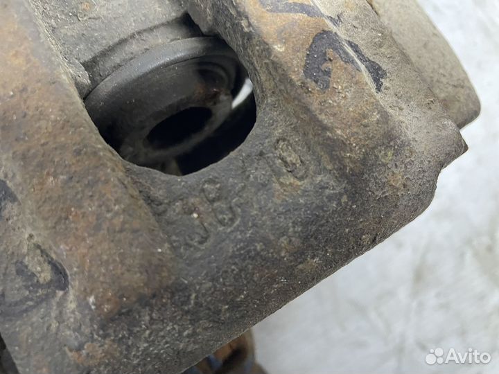 Задние суппорта Bmw E34