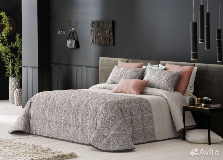 Стеганное двухспальное покрывало с наволоч Испания