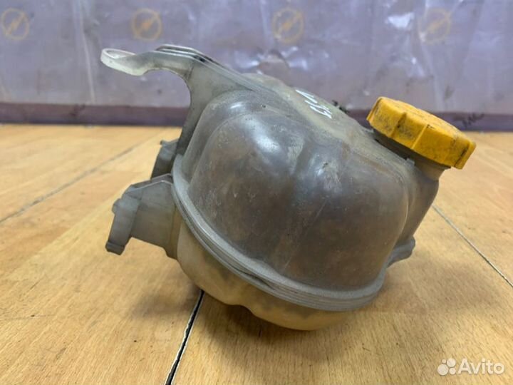 Бачок расширительный Opel Corsa D