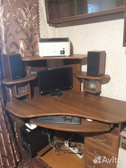 Компьютерный стол бу