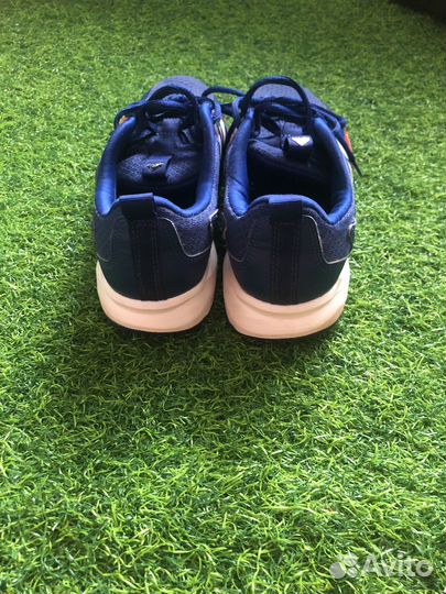 Кроссовки adidas р.37