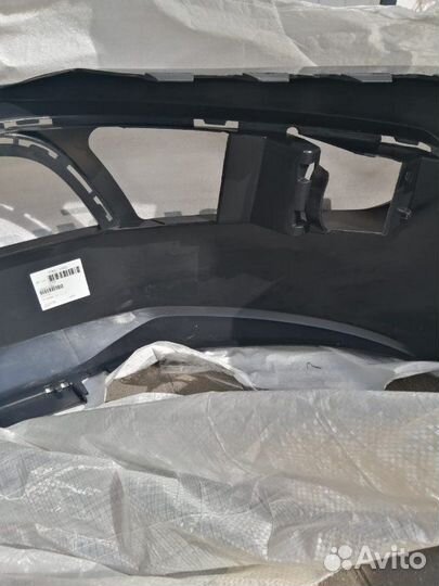 Передний бампер Volkswagen Jetta 6 2011-2014