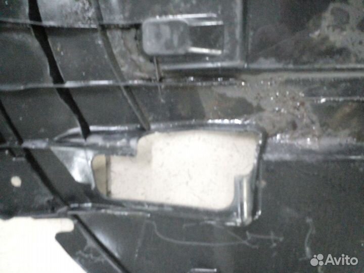 Пыльник двигателя Митсубиси Оутлендер Mitsubishi