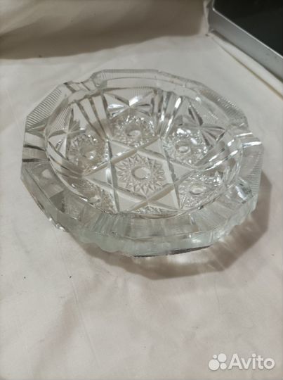 Хрустальная пепельница