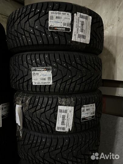 Hankook Winter i'Pike X W429A 255/50 R20 109T
