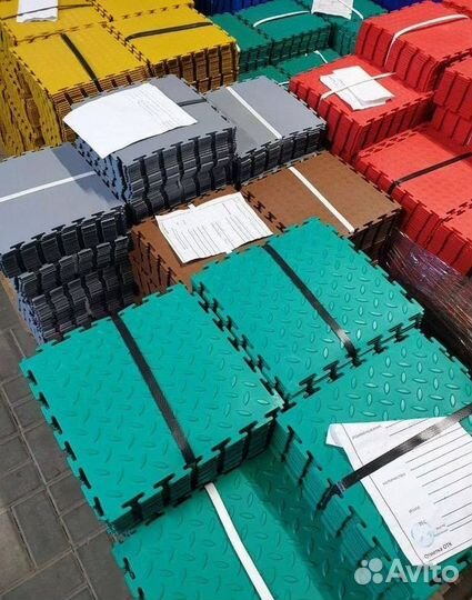 Модульная пвх плитка в автосервис / сто