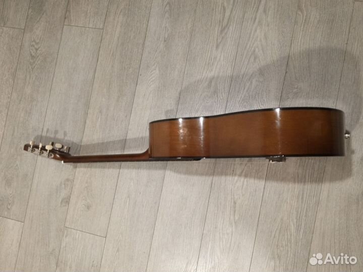 Гитара yamaha c40, Indonesia