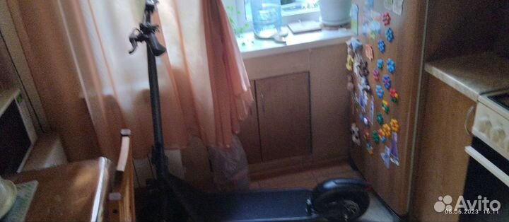 Самокат взрослый электрический бу