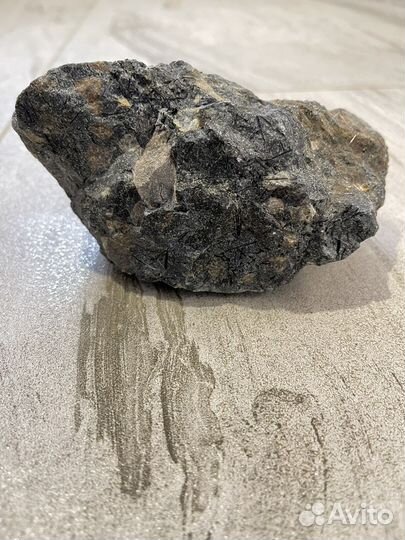 Рамзаит с эгирином