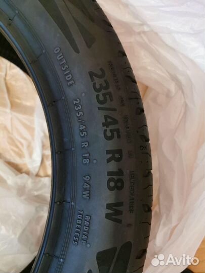 Continental EcoContact 6 235/45 R18 94W
