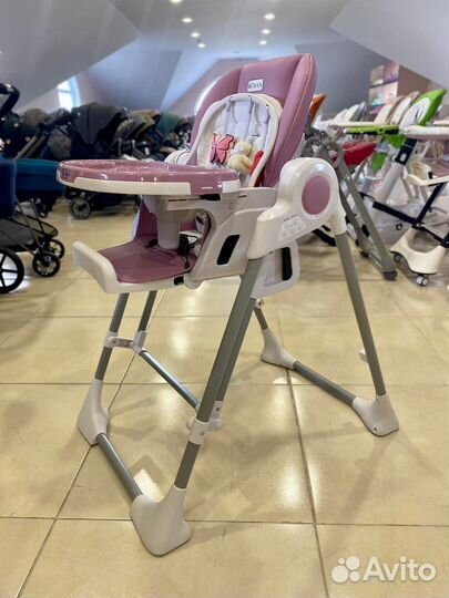 Удобный стульчик для кормления ребенка 3в1