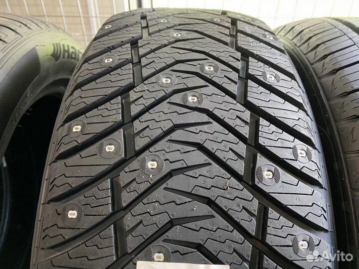 Yokohama Ice Guard IG65 275/55 R20 117T