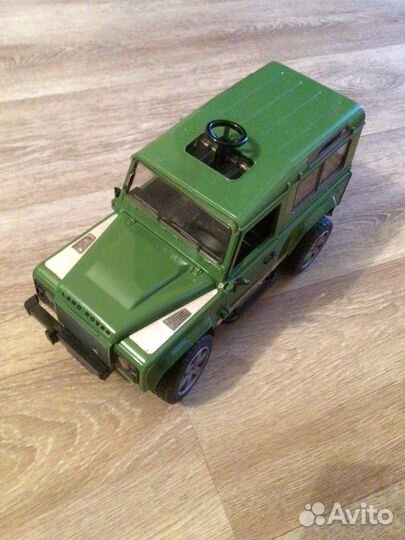 Bruder Land Rover defender