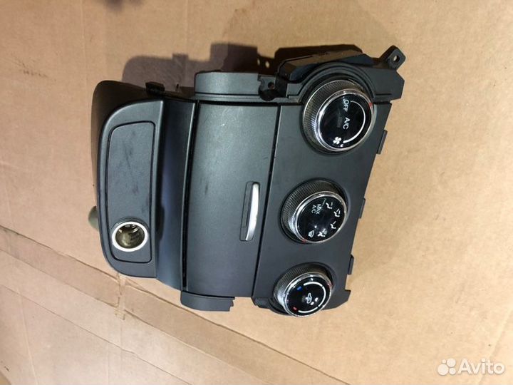 Блок управления отопителем Ssangyong Actyon