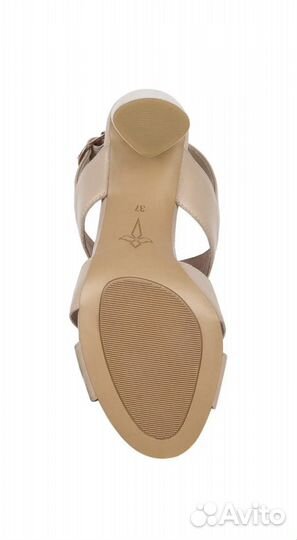 Босоножки бежевые натуральная кожа 38 t.taccardi