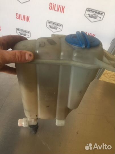 Расширительный бочек ауди А4 В8 8ко121405I