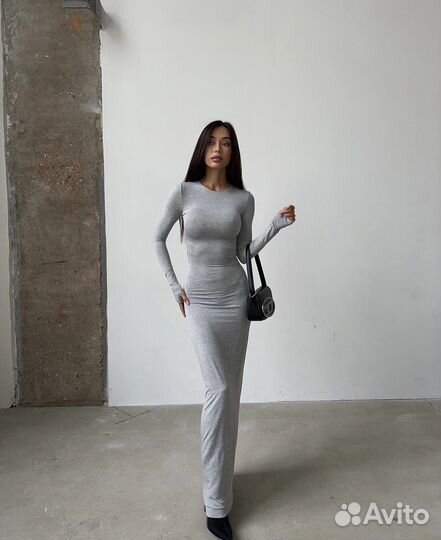 Облегающее платье макси