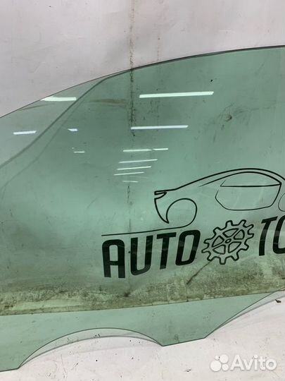 Стекло двери переднее левое Volkswagen Polo sedan