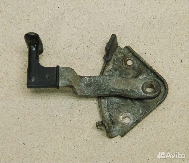 Ручка открывания капота Audi 80 B3