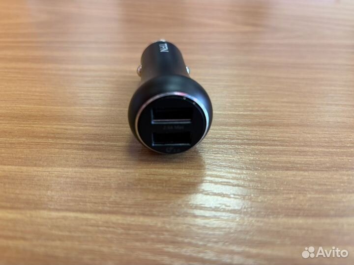 Автомобильное зарядное устройство TFN