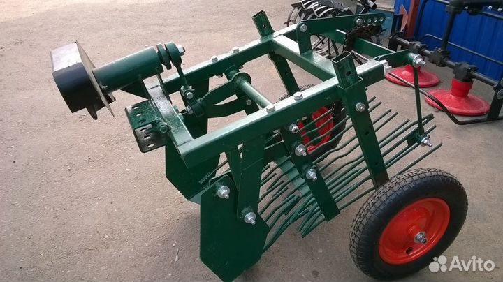 Картофелекопалка вибрационная под вал отбора