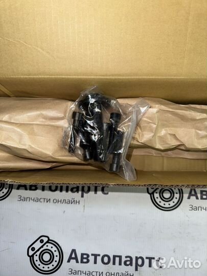 Привод задний touareg CR7 Q7 4M