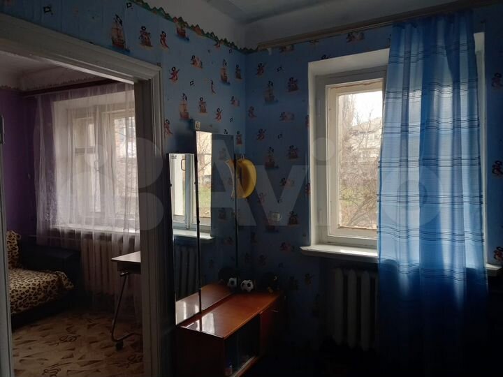 3-к. квартира, 56 м², 1/3 эт.