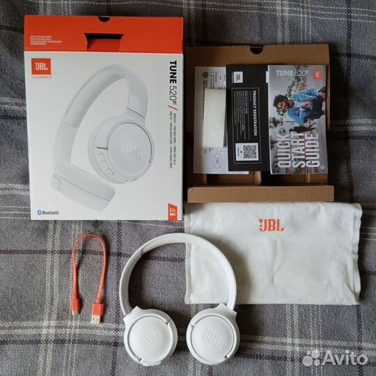 Беспроводные накладные наушники JBL Tune 520BT