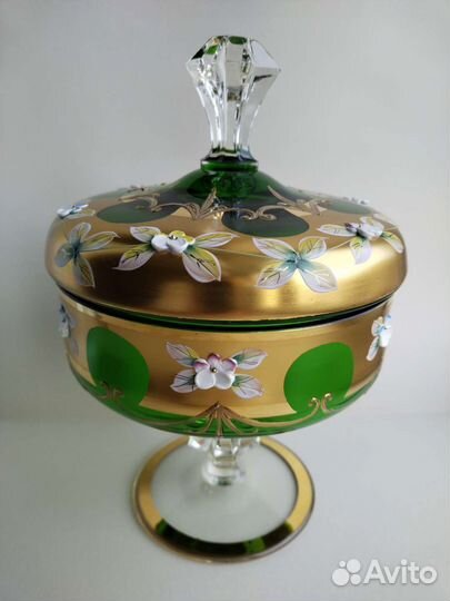 Конфетница с крышкой. Богемия, Чехословакия