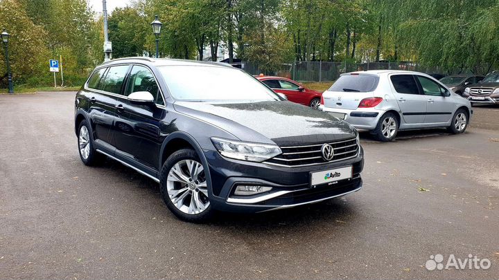 Volkswagen Passat 2.0 AMT, 2020, 120 000 км