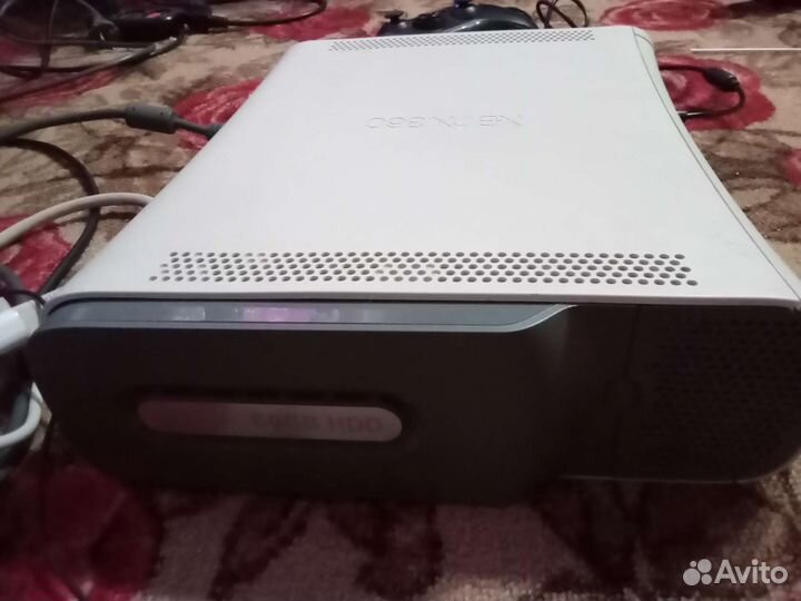 Их бокс 360 прошитый lt 3.0 + Фрибут